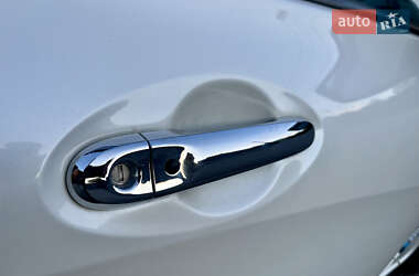 Хэтчбек Nissan Note 2017 в 