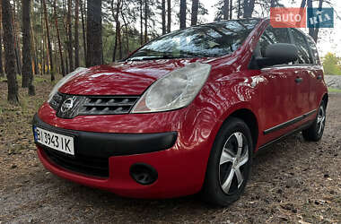 Хэтчбек Nissan Note 2006 в Полтаве