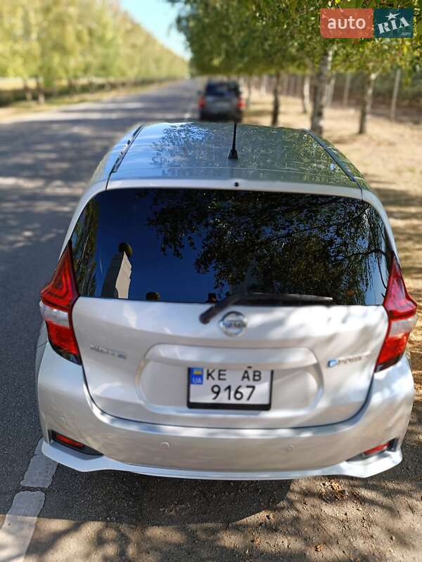 Хэтчбек Nissan Note 2016 в Днепре фото 5 Хэтчбек Nissan Note 2016 в Днепре