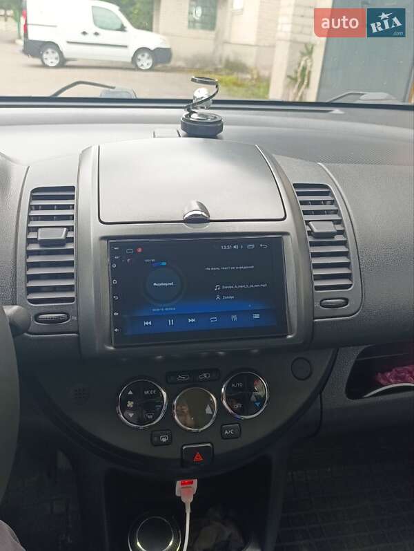 Хэтчбек Nissan Note 2006 в Горохове