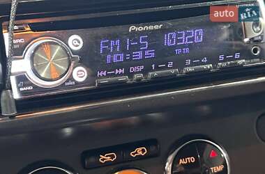 Хэтчбек Nissan Note 2007 в 