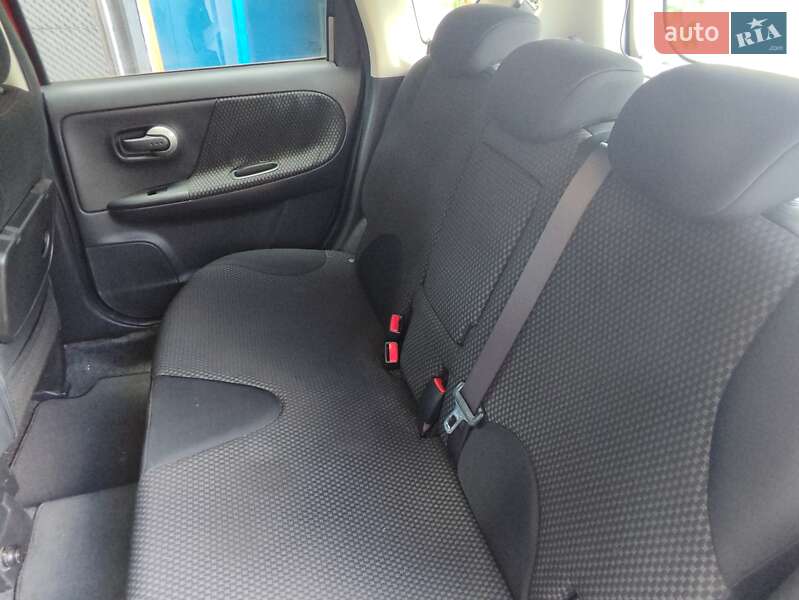 Хэтчбек Nissan Note 2007 в Киеве