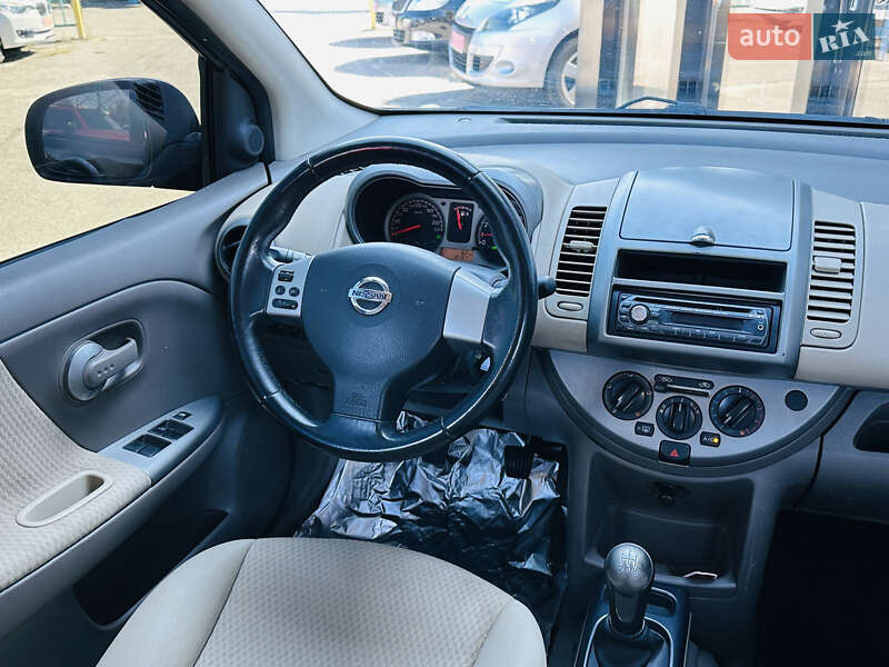 Хэтчбек Nissan Note 2006 в Харькове