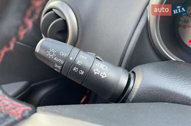 Хэтчбек Nissan Note 2008 в 