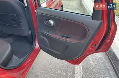 Хэтчбек Nissan Note 2008 в 