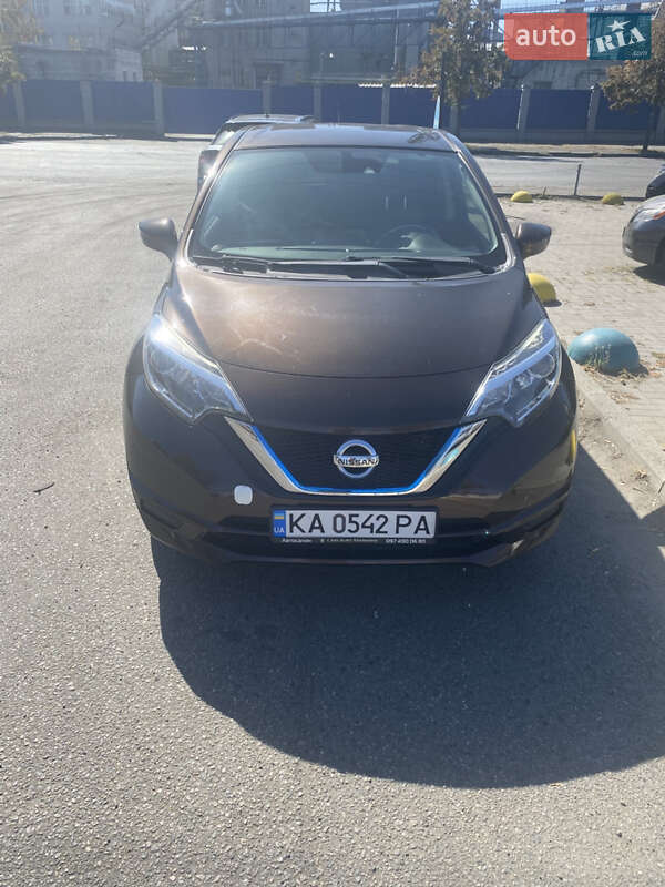 Хетчбек Nissan Note 2017 в Дніпрі