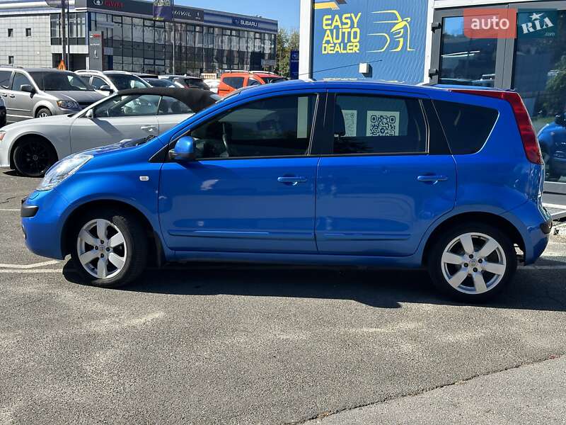 Хэтчбек Nissan Note 2006 в Киеве