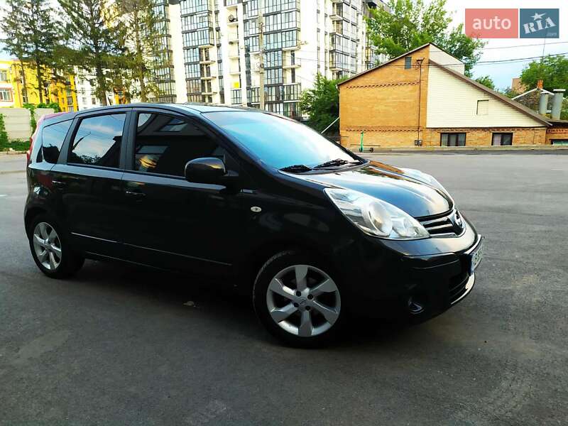 Хэтчбек Nissan Note 2009 в Виннице
