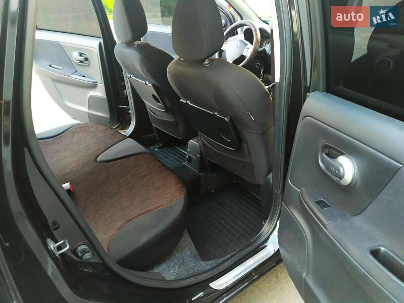 Хэтчбек Nissan Note 2009 в Виннице фото 17 Хэтчбек Nissan Note 2009 в Виннице