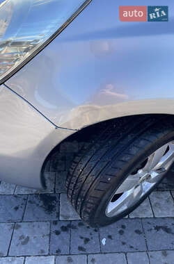 Хэтчбек Nissan Note 2006 в 