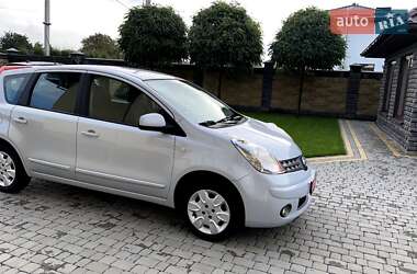 Хэтчбек Nissan Note 2008 в 