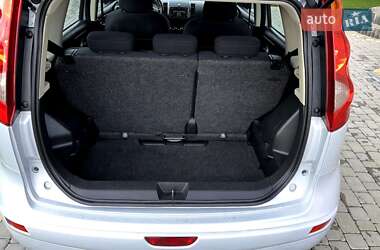 Хэтчбек Nissan Note 2008 в 