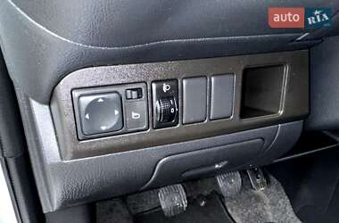 Хэтчбек Nissan Note 2008 в 