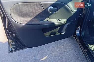 Хэтчбек Nissan Note 2007 в 