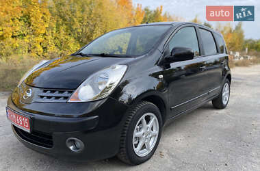 Хэтчбек Nissan Note 2006 в  фото 3 Хэтчбек Nissan Note 2006 в