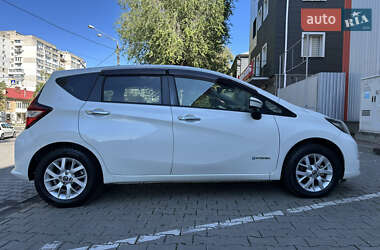Хэтчбек Nissan Note 2019 в 