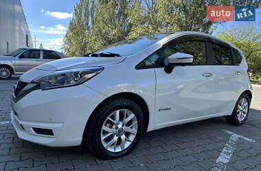 Хэтчбек Nissan Note 2019 в 