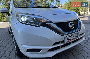Хэтчбек Nissan Note 2019 в 