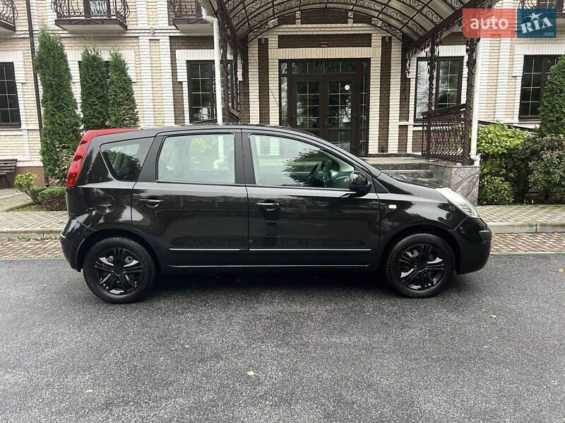 Хэтчбек Nissan Note 2007 в Виннице
