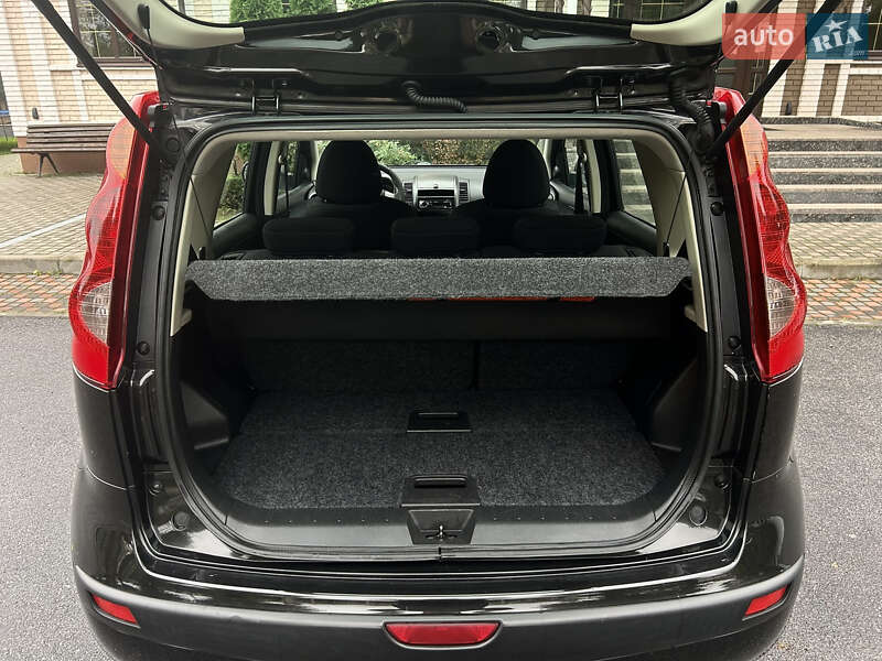 Хэтчбек Nissan Note 2007 в Виннице