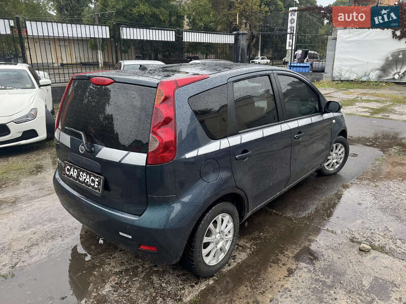 Хэтчбек Nissan Note 2012 в Одессе