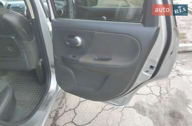 Хэтчбек Nissan Note 2006 в  фото 14 Хэтчбек Nissan Note 2006 в