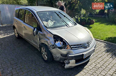 Хэтчбек Nissan Note 2009 в Деражне