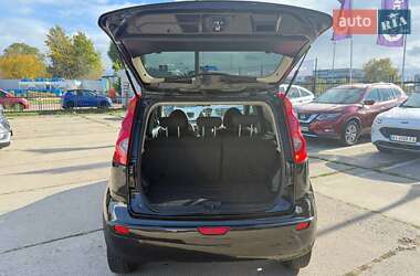 Хэтчбек Nissan Note 2006 в 