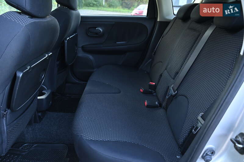 Хэтчбек Nissan Note 2006 в Бердичеве