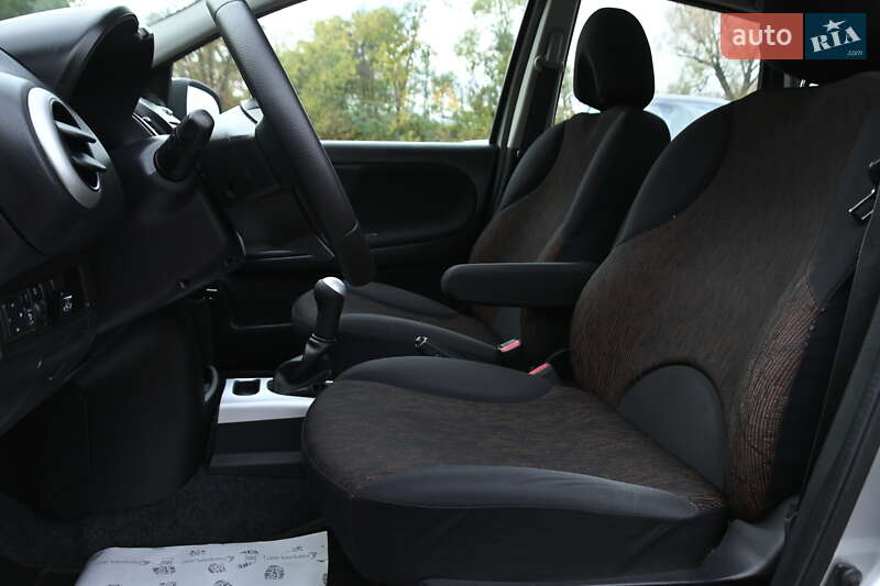 Хетчбек Nissan Note 2009 в Бердичеві