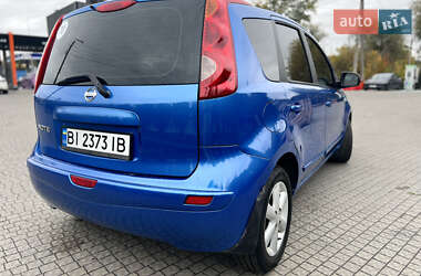 Хэтчбек Nissan Note 2007 в 