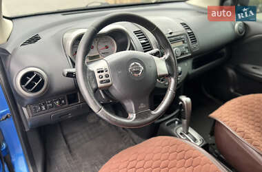 Хэтчбек Nissan Note 2007 в 