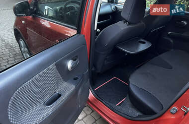 Хэтчбек Nissan Note 2006 в 