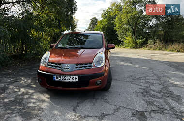 Хэтчбек Nissan Note 2006 в 