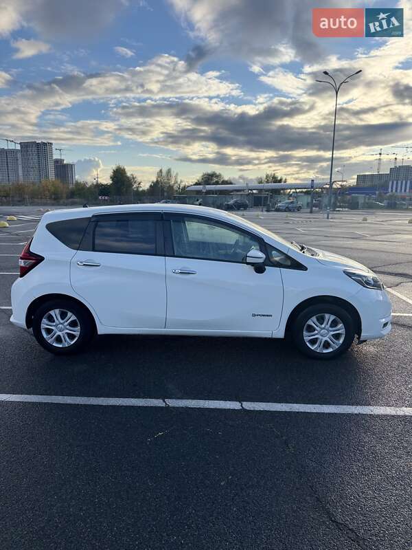 Хэтчбек Nissan Note 2020 в Киеве