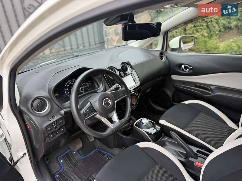 Хетчбек Nissan Note 2017 в Одесі