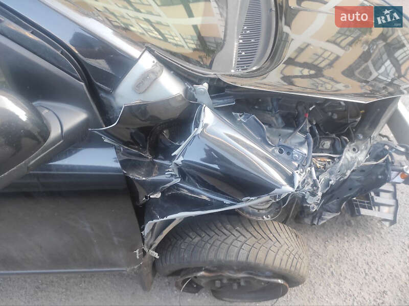 Хетчбек Nissan Note 2011 в Черкасах