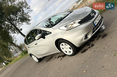 Хэтчбек Nissan Note 2014 в 