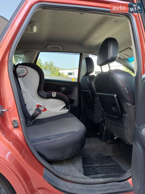 Хетчбек Nissan Note 2007 в Одесі