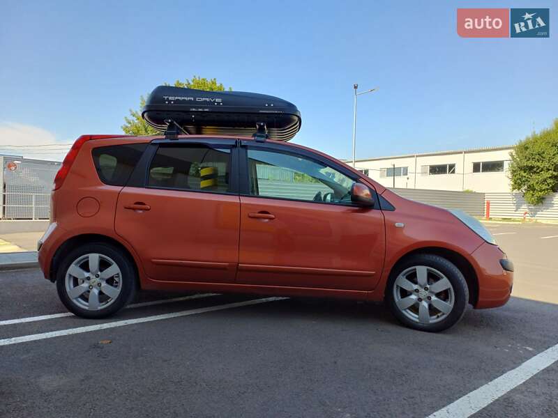 Хетчбек Nissan Note 2007 в Одесі