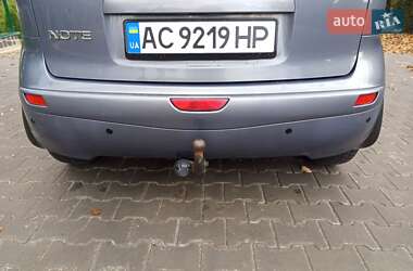 Хэтчбек Nissan Note 2008 в 