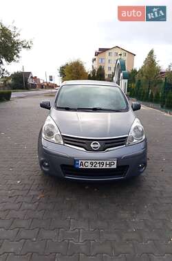 Хэтчбек Nissan Note 2008 в 