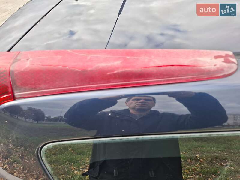 Хетчбек Nissan Note 2011 в Черкасах фото 22 Хетчбек Nissan Note 2011 в Черкасах