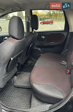 Хетчбек Nissan Note 2008 в  фото 11 Хетчбек Nissan Note 2008 в
