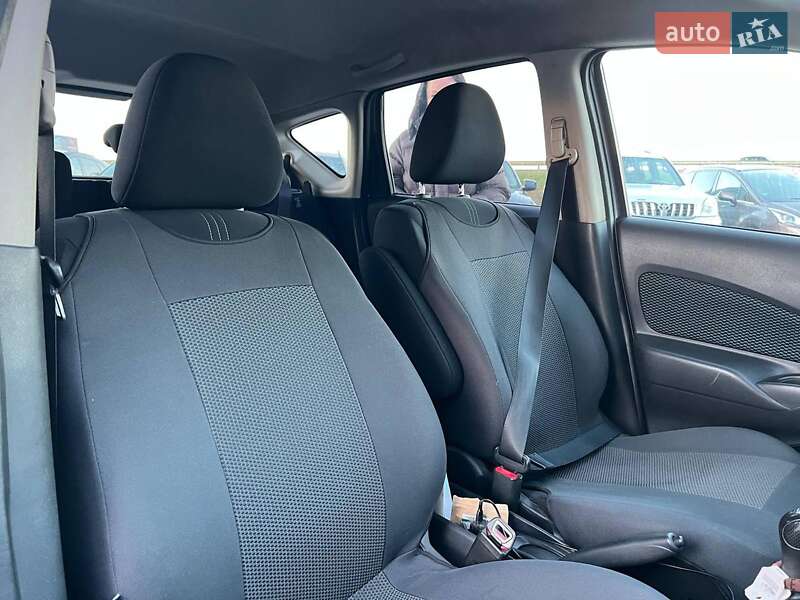 Хетчбек Nissan Note 2014 в Львові