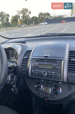 Хетчбек Nissan Note 2006 в 