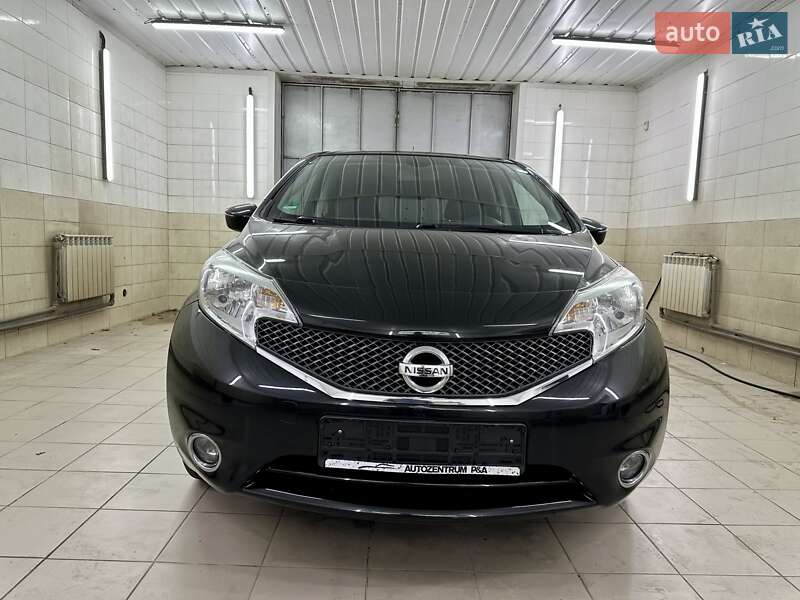 Хэтчбек Nissan Note 2014 в 