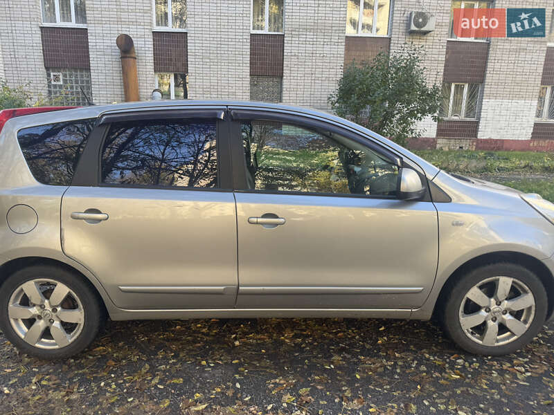 Хэтчбек Nissan Note 2008 в Харькове