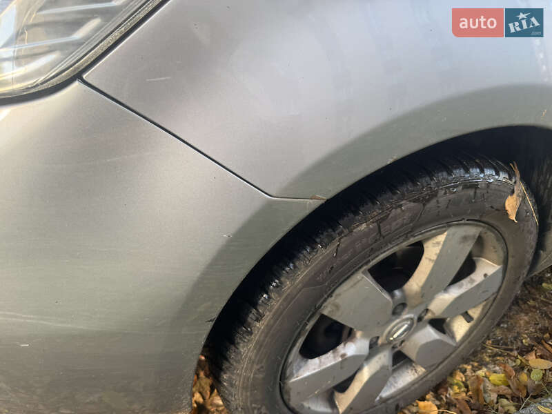 Хэтчбек Nissan Note 2008 в Харькове