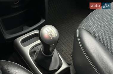 Хетчбек Nissan Note 2013 в  фото 26 Хетчбек Nissan Note 2013 в